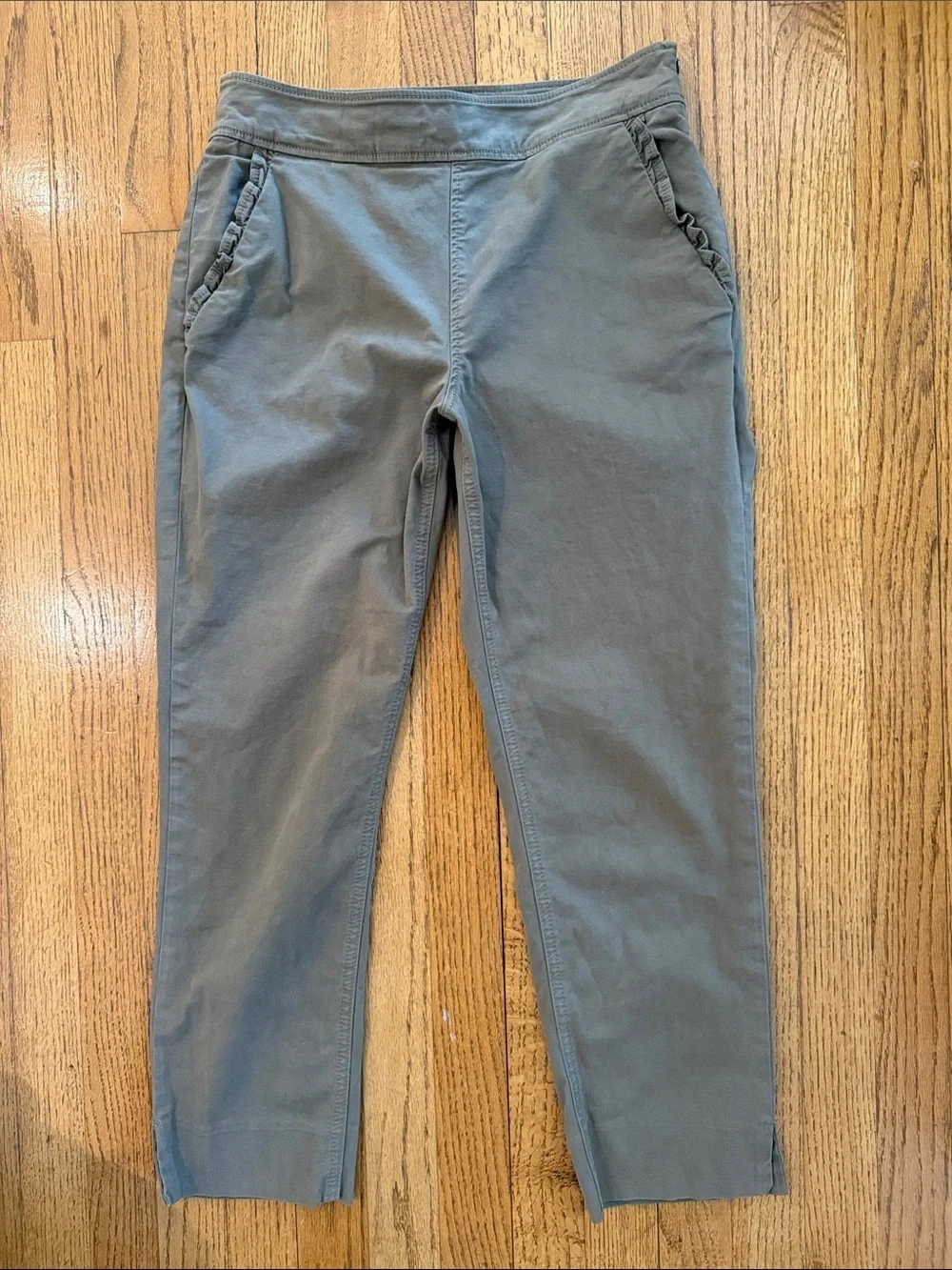 Kate Spade Olive Green Ruffle Pocket Crop Pants Size 4